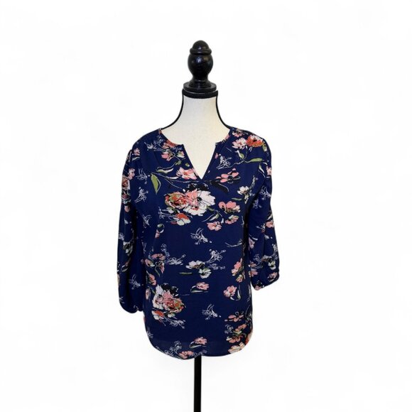 Fun 2 Fun Stitch Fix Elegant Navy Floral Top Size Small - Picture 2 of 10